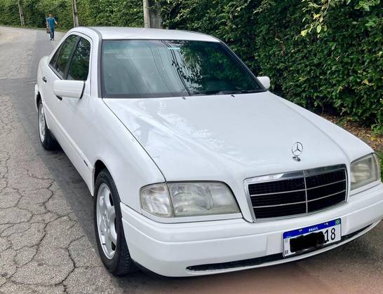 MERCEDES-BENZ C 180 1.8 ELEGANCE GASOLINA 4P MANUAL